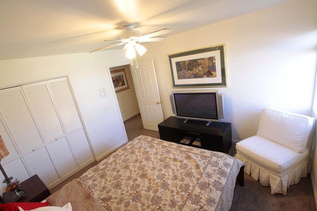 The Paradise Estate And Bungalow Holiday home Las Vegas