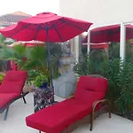 The Paradise Estate And Bungalow